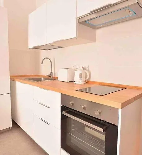 Appartamento 2 Bedroom Nicely Furnished Seaside In - Dima 2 *